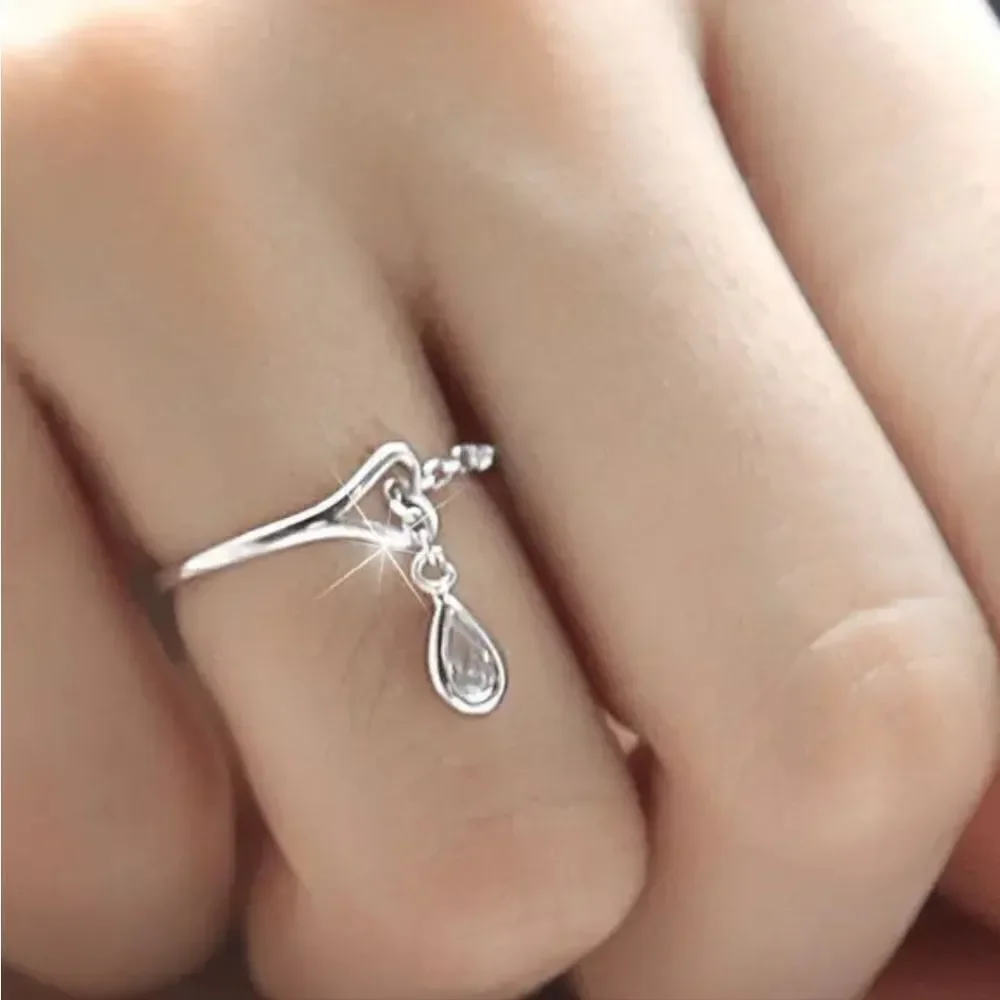 Retro water drop pinky/knuckle ring